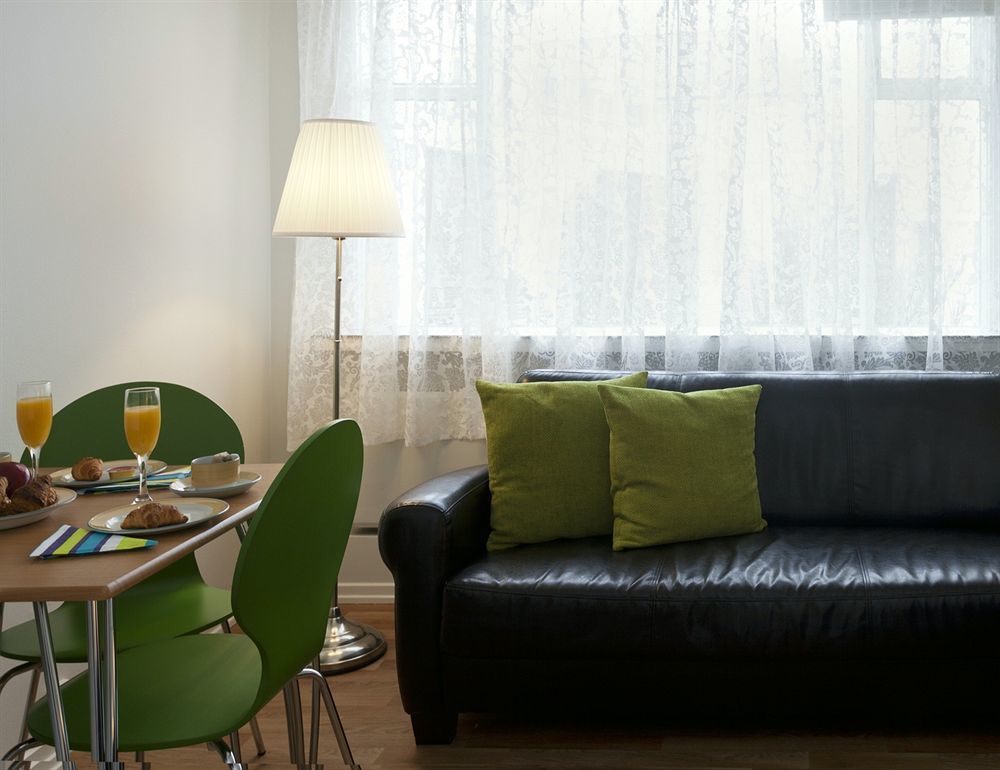 Castle House & Embassy Luxury Apartments Reykjavík Esterno foto